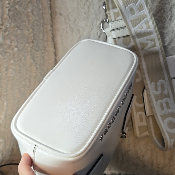 Marc Jacobs Cream Tote with Guitar Strap NWT - Picture 5 of 8